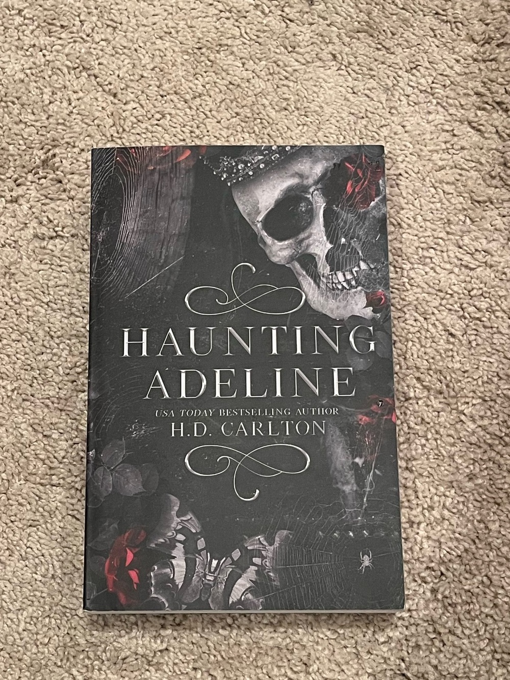 Haunting Adeline by - Black Cover